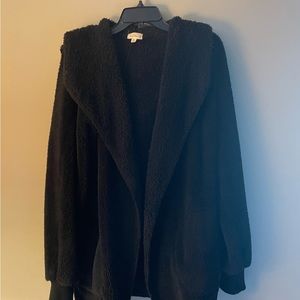 Oversized black teddy bear sherpa hoodie. Pockets. Size XS. Hem & Thread brand.